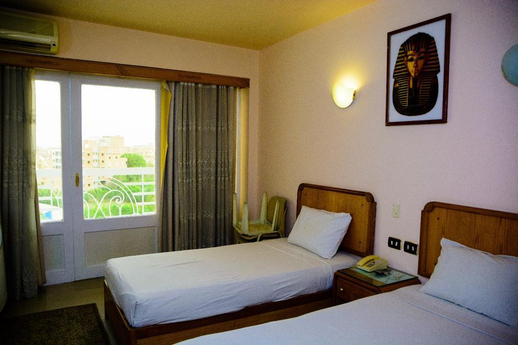 New Pola 3* Luxor